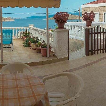 Villa Niovi Chalki Town Exterior foto