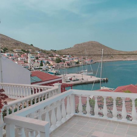 Villa Niovi Chalki Town Exterior foto